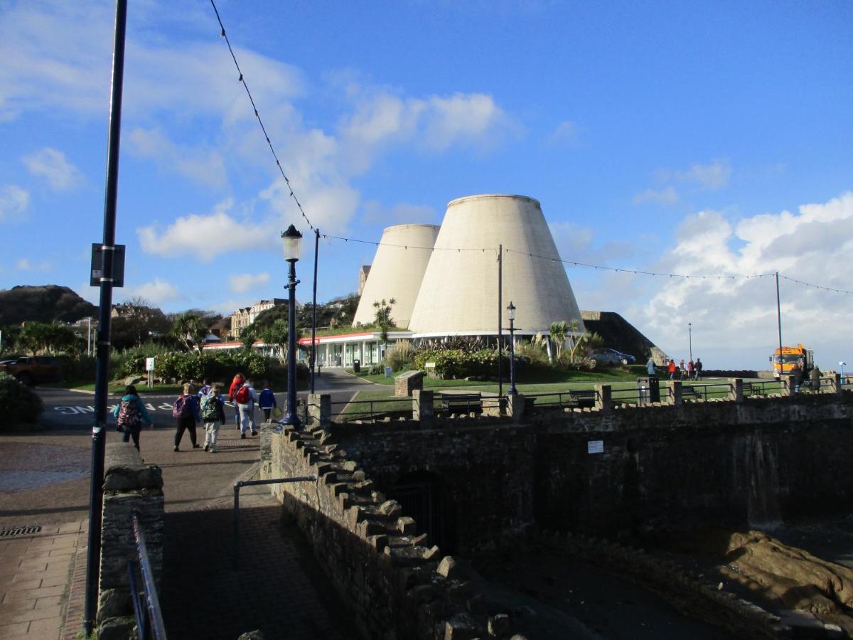 Symphony Of The Seas Hotel Ilfracombe Bagian luar foto